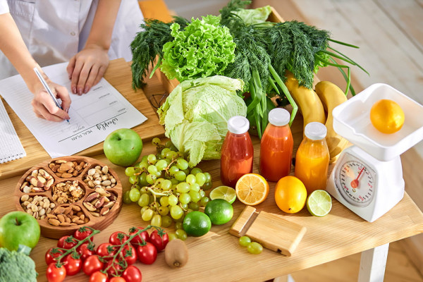 Pre and post operative nutrition